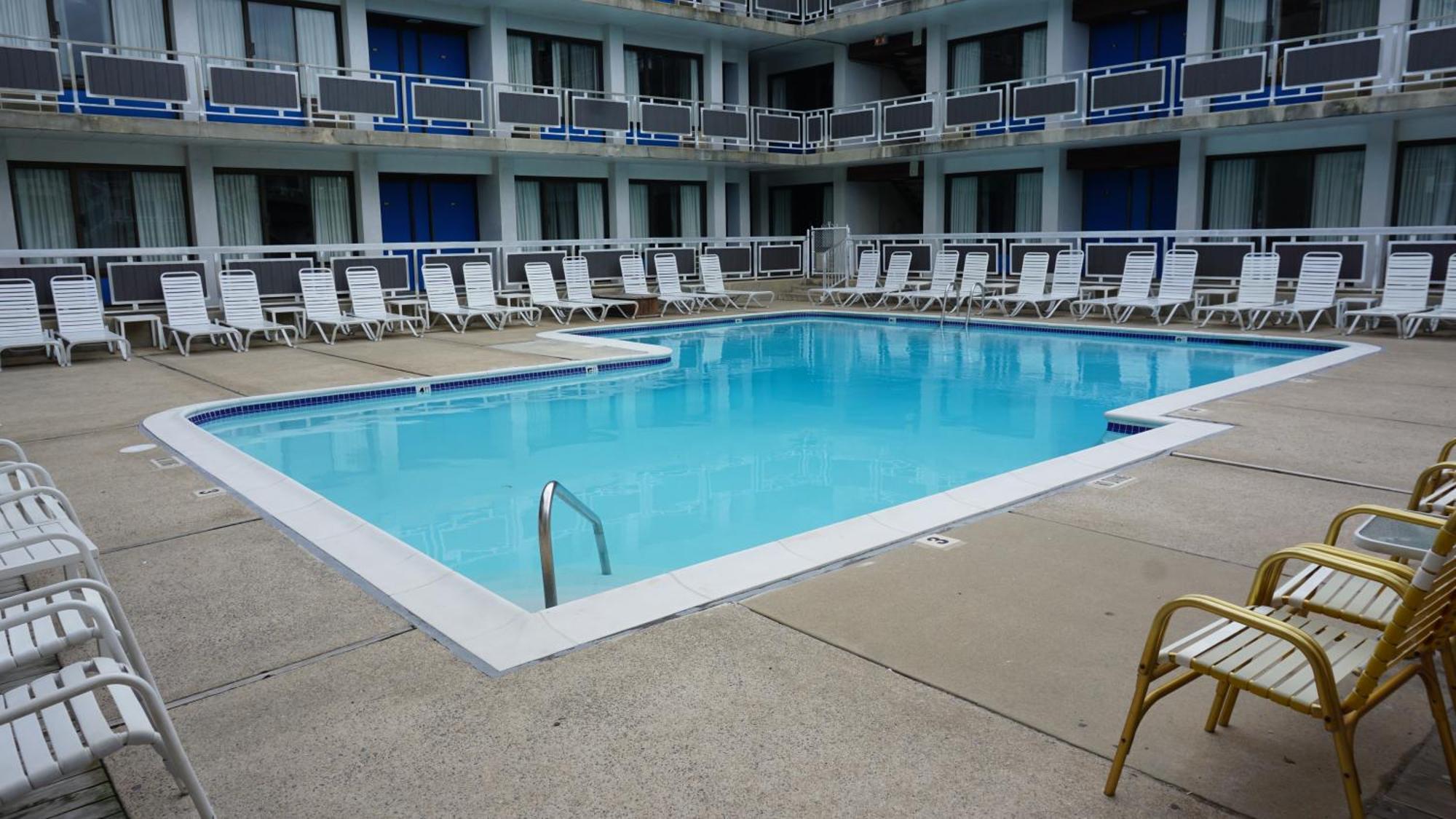 Windjammer Motor Inn Seaside Park Eksteriør billede